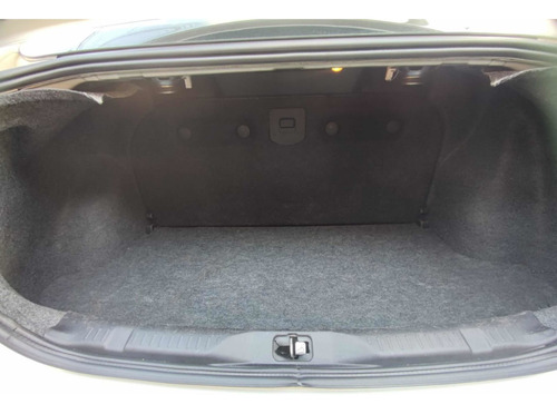 Imagem 5 de 15 de Nissan Sentra 2013 2.0 S Flex Aut. 4p