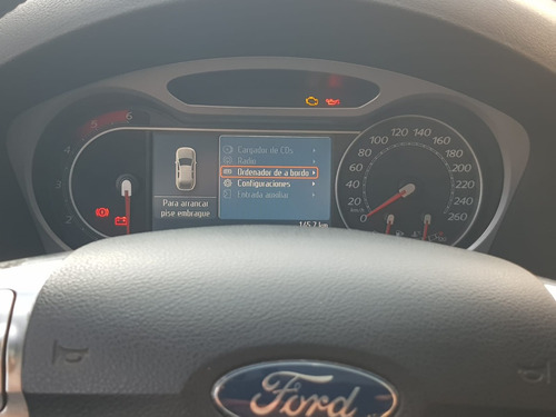 Ford Mondeo 1.8 Titanium Tdci M6