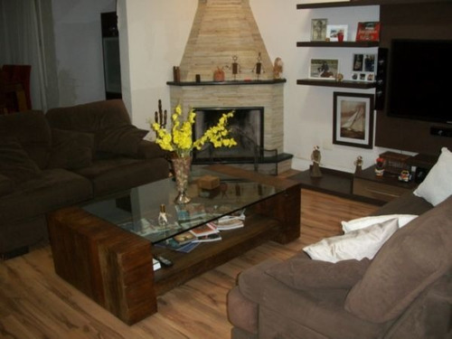 Casa Em Jardim Itu Com 3 Dormitórios - Vi3659