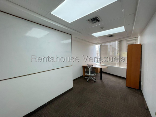 Ds Oficina En Alquiler - Altamira / 25-22560