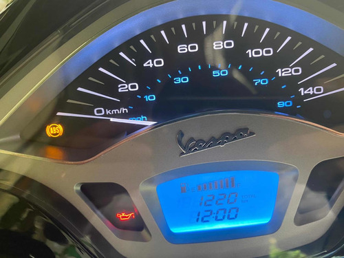 Vespa Primavera 150