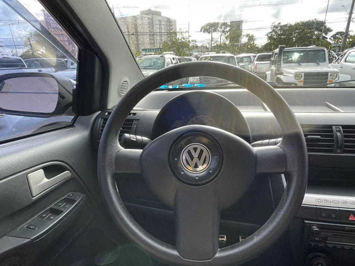 Imagem 7 de 15 de Volkswagen Crossfox 2009
