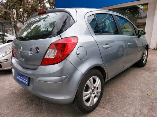 Opel Corsa Enjoy 1.4 2013