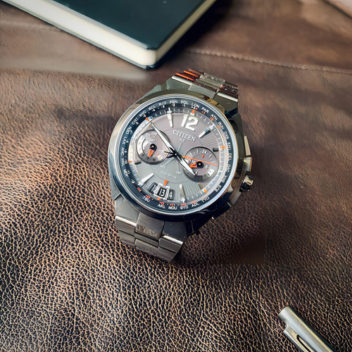Relógio Citizen Eco-drive Tz20439j Cc1090-52e Safira Cor da correia Prateado Cor do bisel Prateado Cor do fundo Cinza