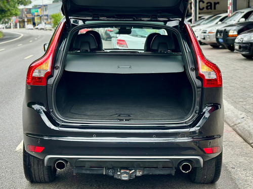 Volvo XC60 XC60 2.0 T5 R-Design