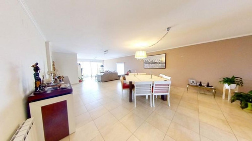 Imagen 4 de 15 de Departamento En Nueva Cordoba 4 Dormitorios Y 2 Cocheras