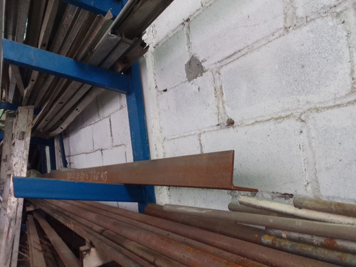 Angulo De Hierro De 0.90 X 0.90mm X 3.65 Mts X 7 Mm De Espes (Usado)