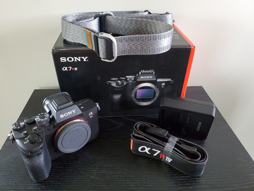 Sony Alpha A7r Iv Mirrorless Digitalcamera +64gb Memory Card