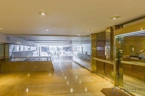 Imagen 12 de 30 de Oficina De 4 Ambientes A Estrenar En Recoleta - Balcón Y Terraza