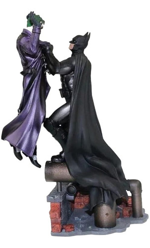 Batman Vs Joker Arkham Origins Pvc Aprox. 28cm
