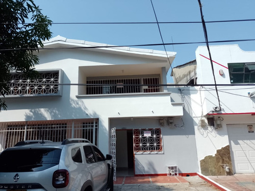 Casa En Arriendo En Barranquilla El Prado. Cod 111248