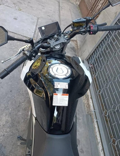 Imagen 2 de 5 de Cf Moto Nk