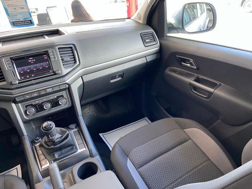 Imagen 21 de 25 de Volkswagen Amarok Comfortline 2.0l 180cv 4x2manual 2022 Sb