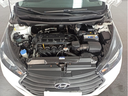Imagem 7 de 14 de Hyundai Hb20 1.6 Comfort Style 16v Flex 4p Manual