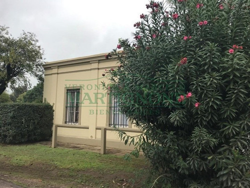 Imagen 26 de 29 de Casa Antigua En Venta En El Centro Manzanares Pilar