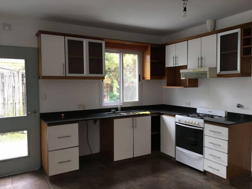 Imagen 9 de 18 de Casa En Venta En Santa Catalina, Villanueva, Tigre