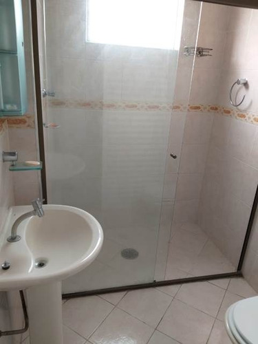 229 - Santos - Boqueirão - 02 Ds - Dep. Empregada