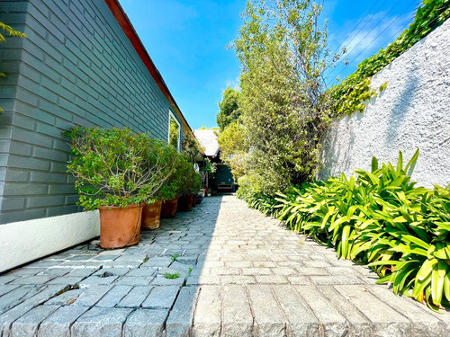 Gran Terreno I Barrio Residencial I L. Pasteur I A. Francesa