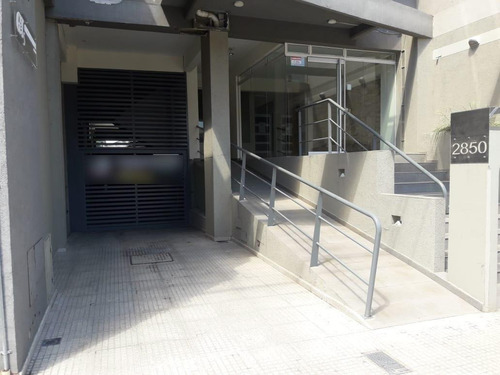 Imagen 2 de 2 de Excelente Cochera Céntrica Cubierta En Ciudad De Santa Fe