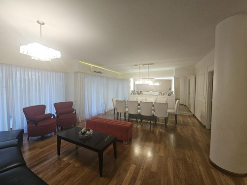 Venta Departamento De 5 Ambientes En Recoleta Con Cochera Y Baulera