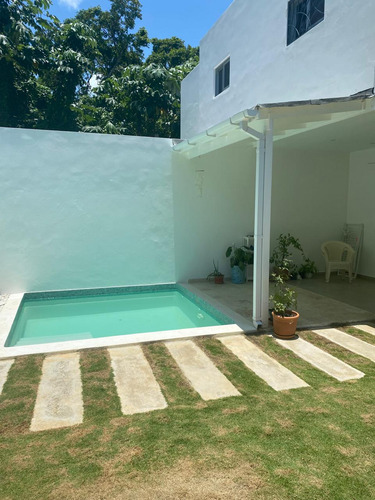 Villa Nueva A 600 Metros De La Playa En Las Terrenas