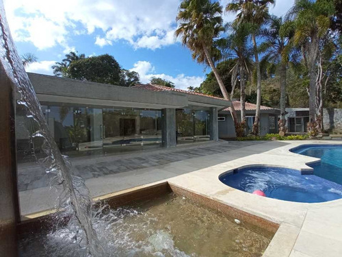 Imagen 4 de 29 de Se Vende Casa 900 M² 6h/7b/10pe La Lagunita