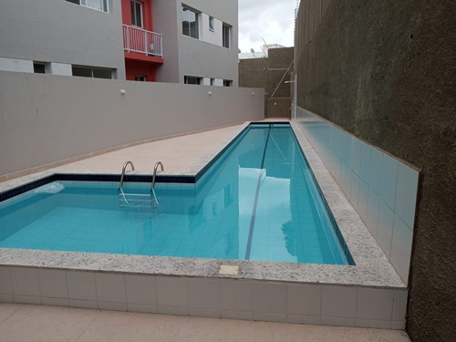 Imagem 5 de 16 de Apartamento De 2/4 Com Uma Suíte Em Buraquinho - Pc33a12 - 70418972