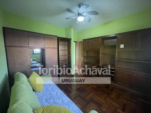 Excelente Casa De 4 Dormitorios A Pasos De Rambla Costanera