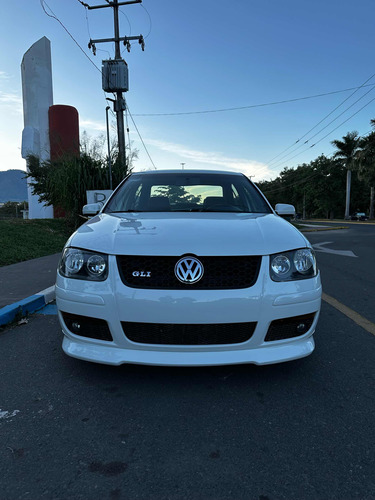 Volkswagen Jetta Clásico 1.8 Gli Mt