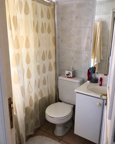 Hermosa Residencia Ubicada A Pasos Del Metro Colón.