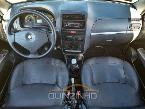 Imagem 5 de 12 de Fiat Strada Adventure 1.8 2006