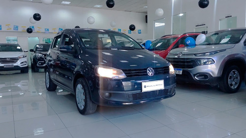Imagem 4 de 15 de Volkswagen Fox 1.0 Tec (flex) 4p