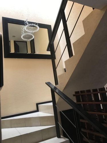Imagen 7 de 18 de Linda Casa En Puerta Real, 3 Recamaras, Jardín, Fuente, Ubic