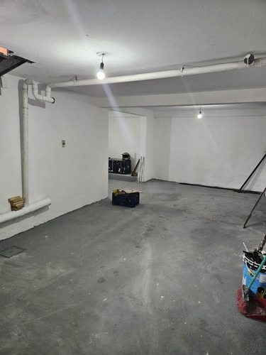 Estivao 2004 Esq Clemente Estable Vivienda O Empresa