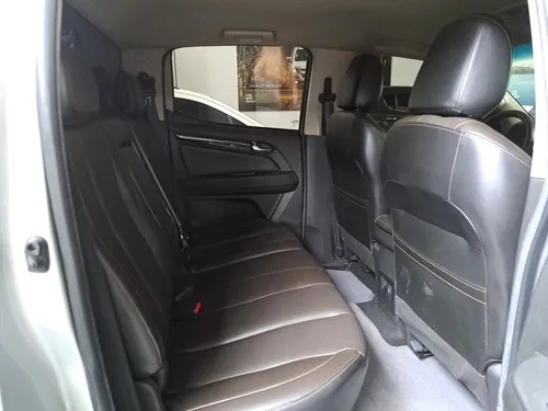 Chevrolet Colorado 2.8 High Country