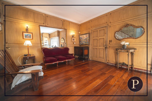 Chalet De Estilo De Barrio Stella Maris