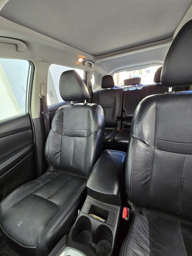 Nissan X-Trail 2.5 Exclusive 2 Row Cvt