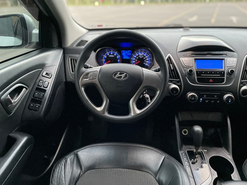 Imagem 12 de 13 de Hyundai Ix35 2.0 4x2 Aut. - 2011