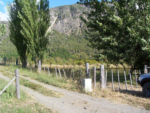 Chacra 15 Ha En La Localidad El Hoyo - Chubut