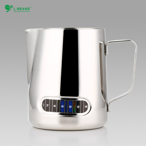 Jarra Espumante, Taza De Leche, Café Expreso Humeante, De Ac