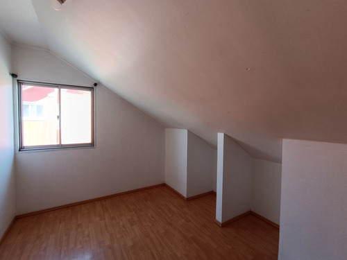 Se Arrienda Casa En Sector Escuadrón, Coronel. (3d 2b)
