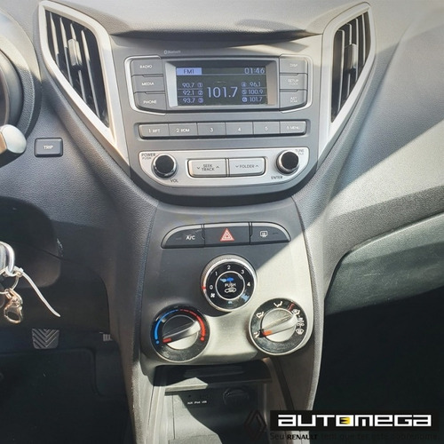 Imagem 9 de 12 de Hyundai Hb20 Confort