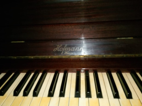 Imagen 5 de 6 de Piano Hofmann Requiere Reparación