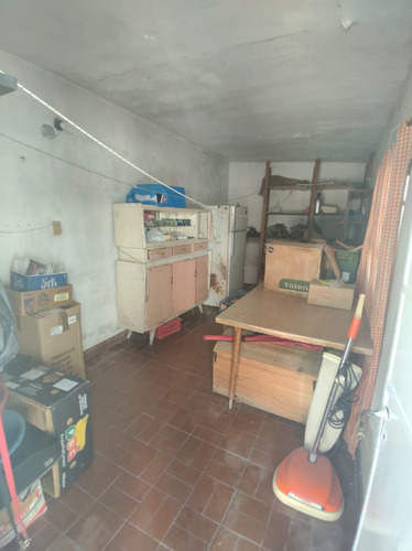 Oportunidad - Venta Casa 3 Ambientes Con Patio Y Cochera Grande - 190 M2 - Parrilla Y Quincho - Listo Para Mudarte- Villa Dominico, Avellaneda, Buenos Aires.