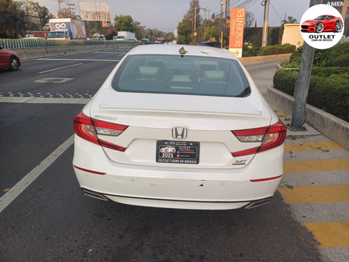Honda Accord 2.0 Touring At