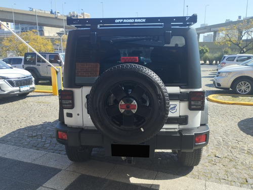 Imagen 2 de 11 de Jeep Wrangler Unlimited, Blanco, 2018, 23000kms