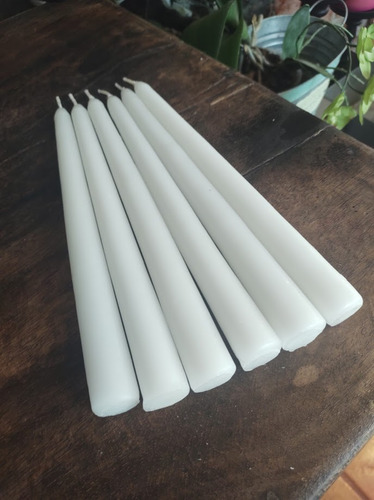 Paquete Con 5 Vela Candelabro. Mide 20 Cm Blanco