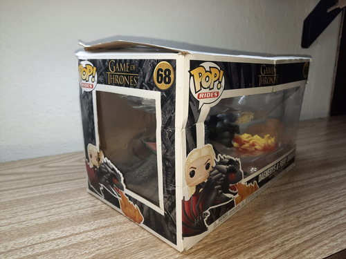 Funko Pop Game Of Thrones Daenerys & Fiery Drogon (68) (Usado)