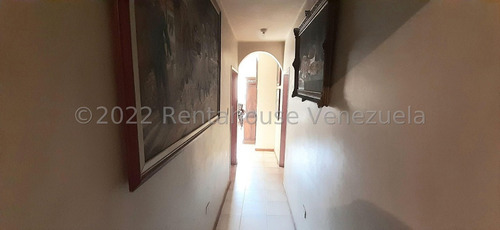 Hector Piña Vende Galpon En Zona Oeste De Barquisimeto Av Florencio Jimenez 22-20722