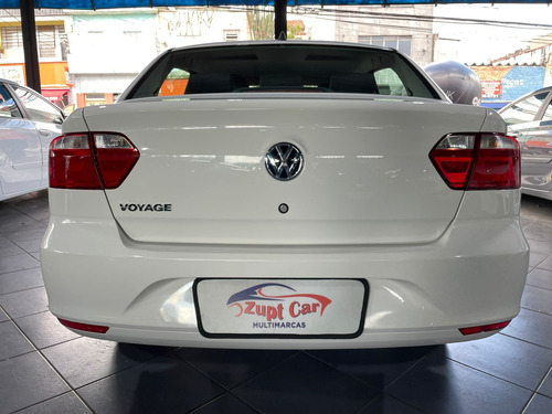 Volkswagen Voyage 1.6 Msi Total Flex 4p